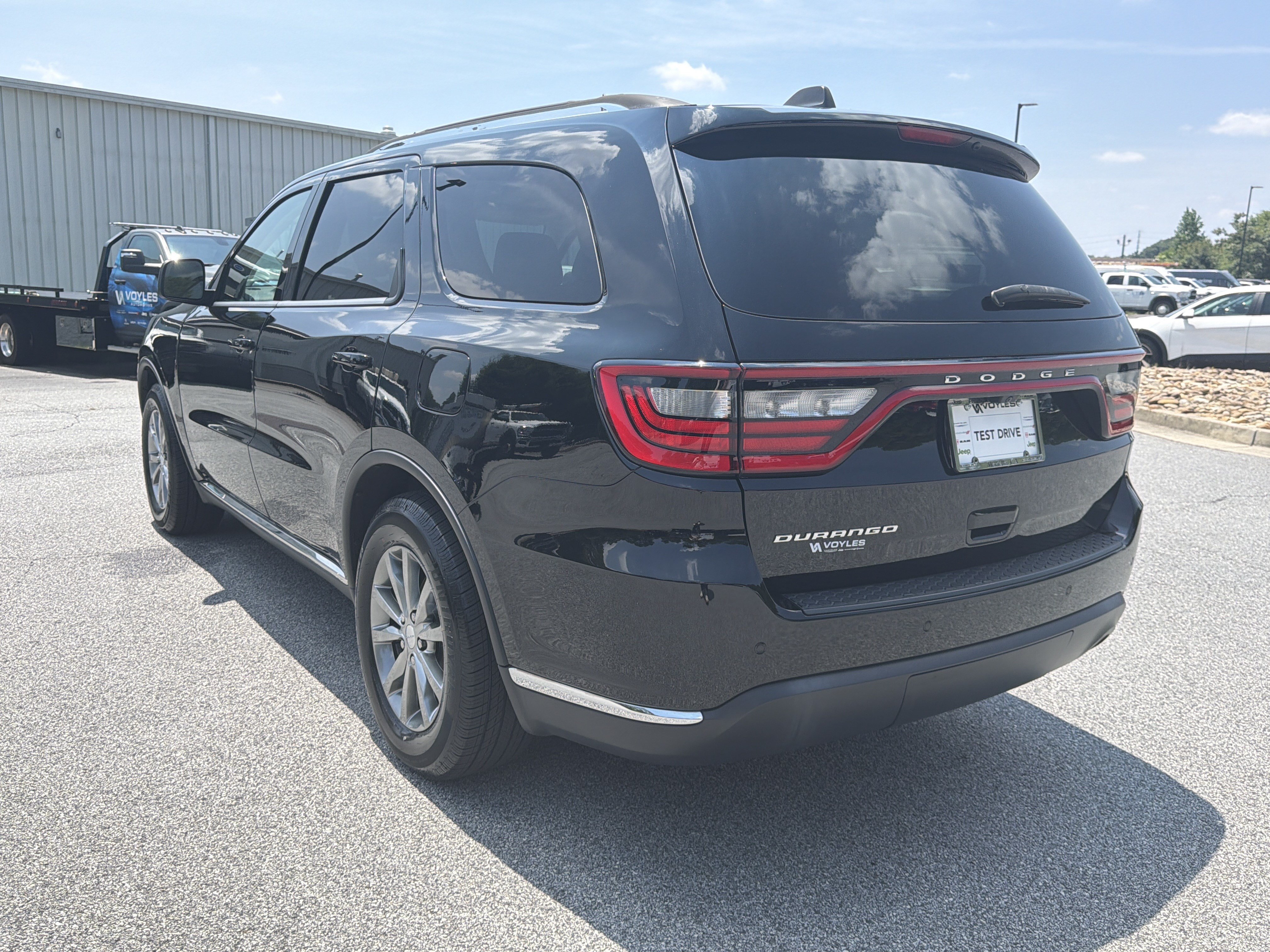 Used 2018 DB Black Clearcoat Dodge SXT image 6