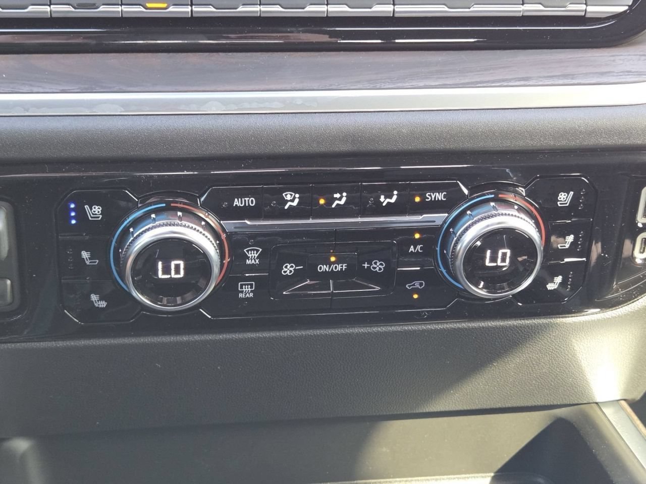 2026 GMC Sierra 2500HD SLT - Photo 33