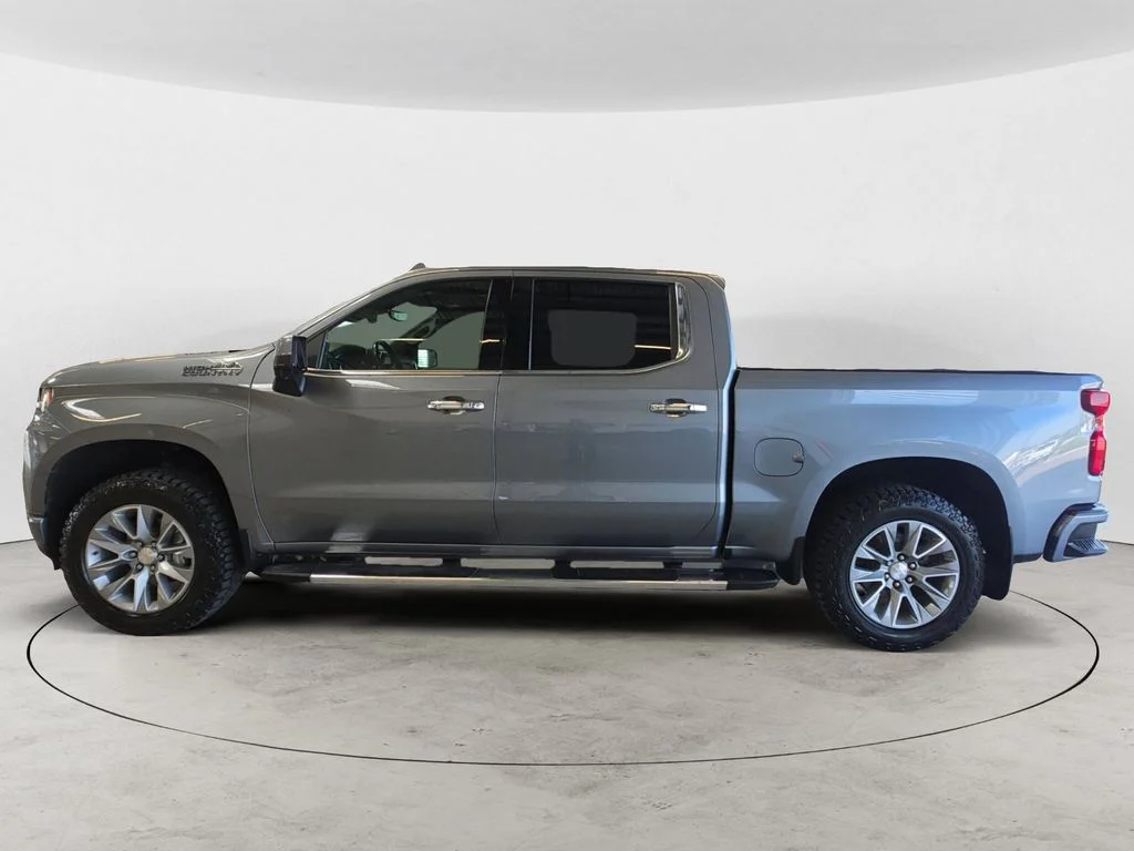 Used 2020 Gray Chevrolet High Country image 12