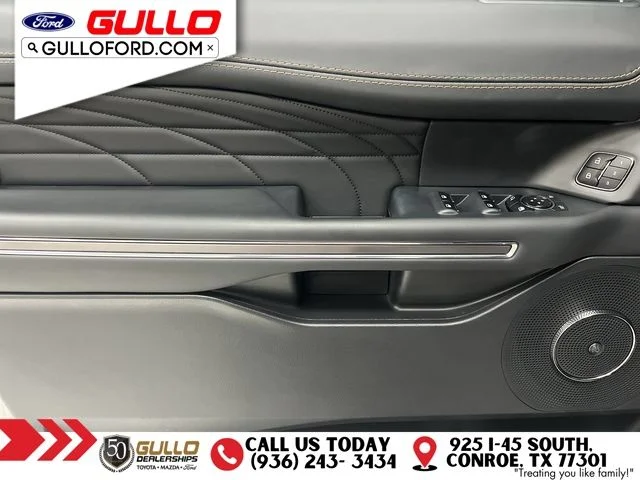 Certified Used 2023 White Metallic Ford Platinum image 19
