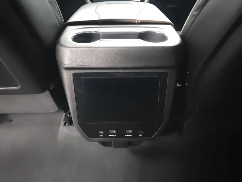 Used 2025 White Frost GMC Denali Ultimate image 26
