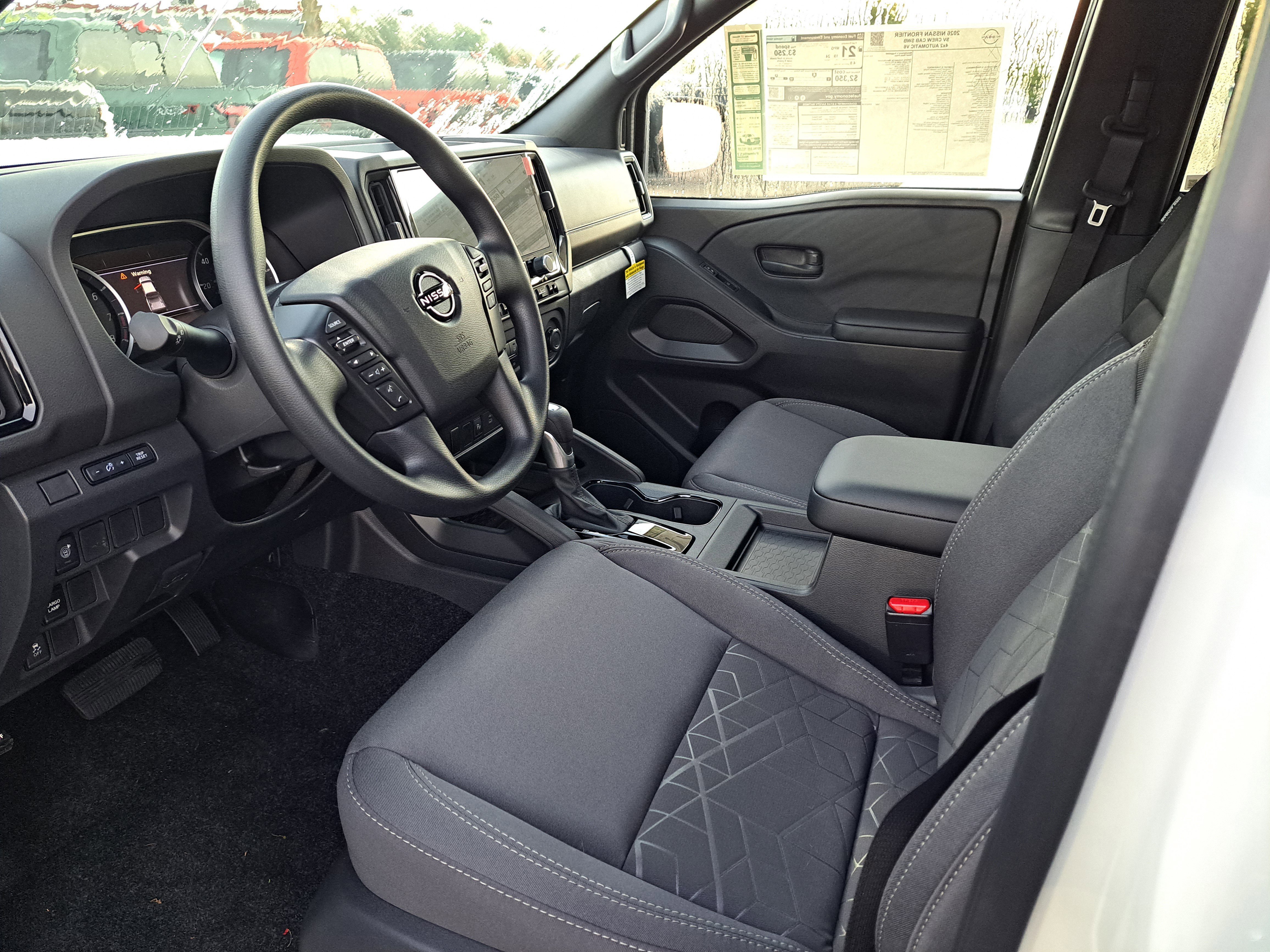 2026 Nissan Frontier SV - Photo 7