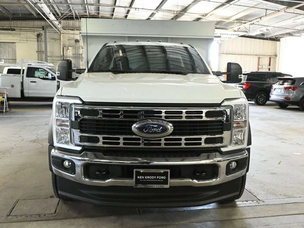 New 2026 White Ford XL image 4