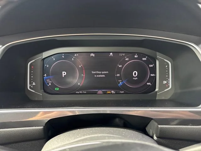 Used 2020  Volkswagen SEL Premium R-Line image 20