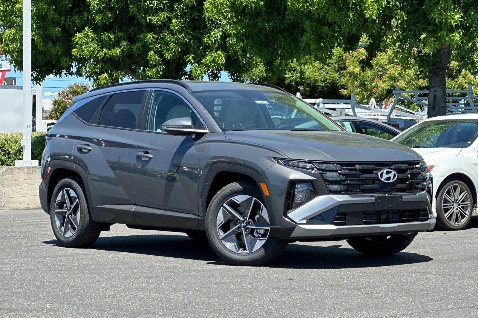 New 2026 Ecotronic Gray Hyundai SEL Premium FWD image 30