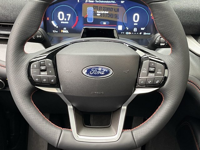 Used 2026 Space White Metallic Ford ST-Line image 17