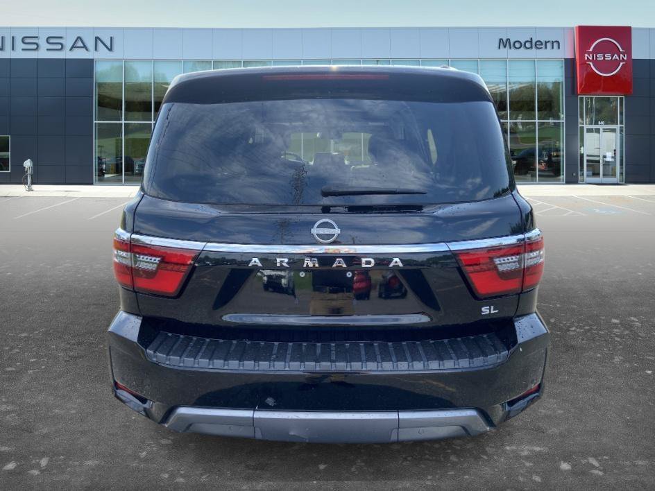 Used 2023 Super Black Nissan SL image 7