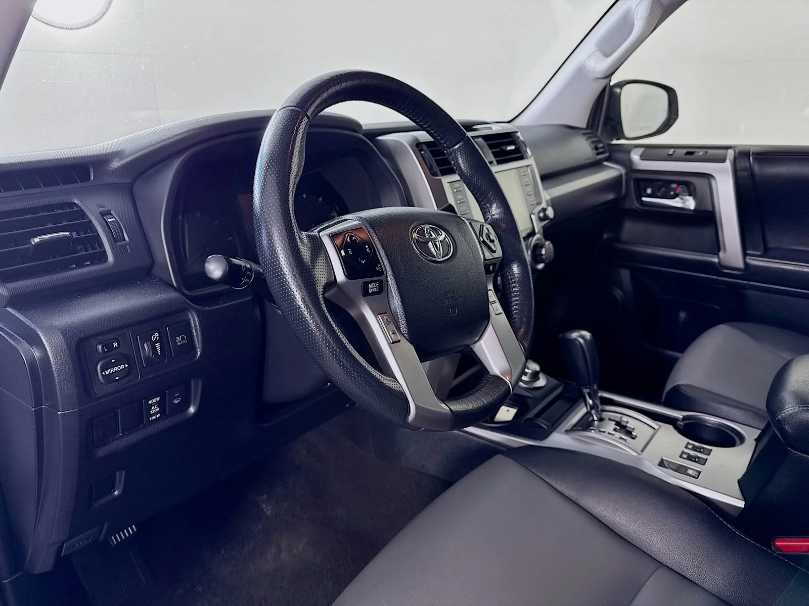 2024 Toyota 4Runner SR5 Premium - Photo 9