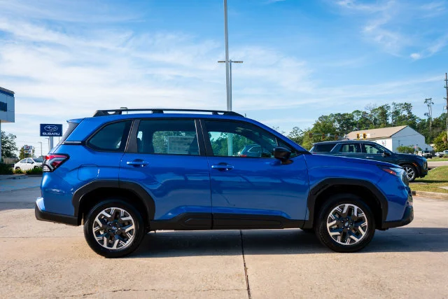 New 2026 Daybreak Blue Pearl Subaru Base image 19