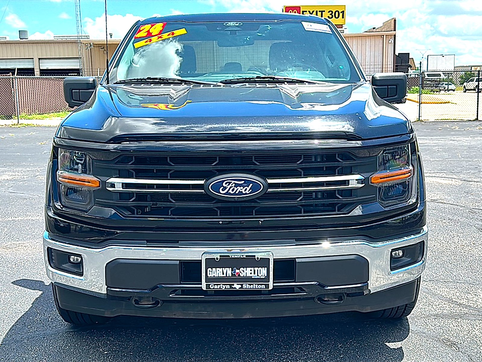 Used 2024 Agate Black Metallic Ford XLT image 11