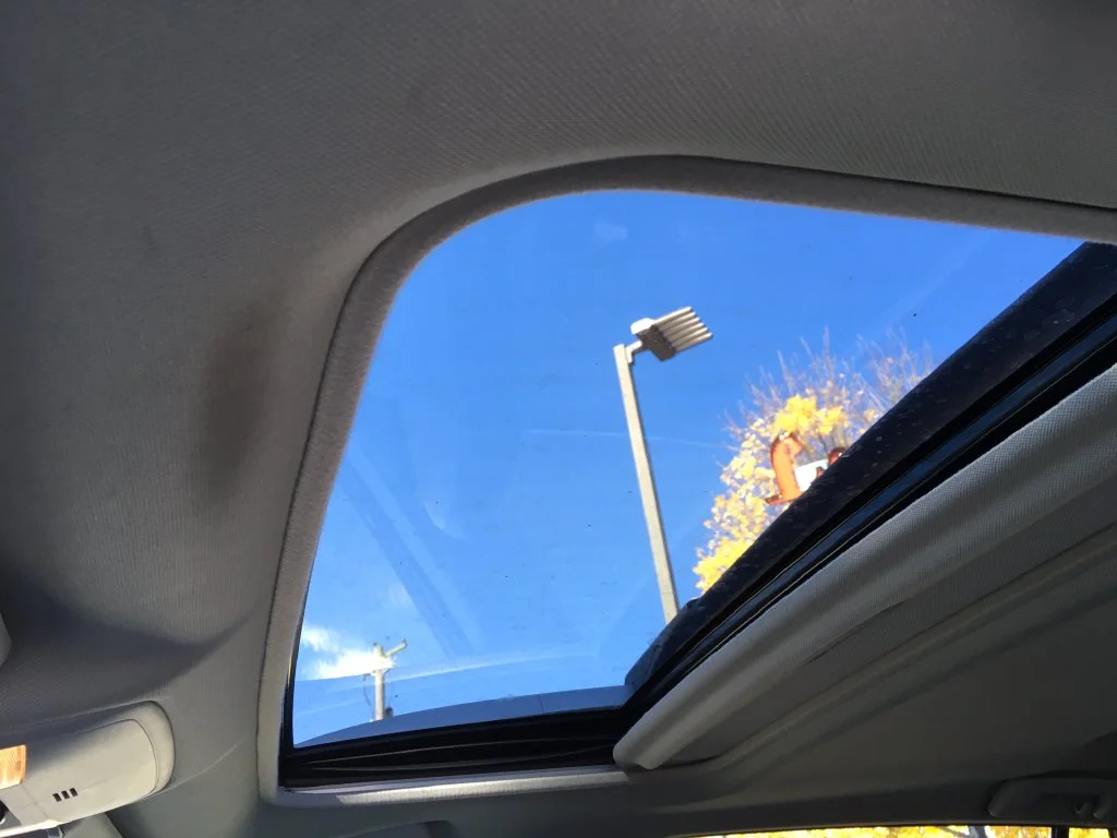 Used 2017 Blue Toyota Platinum image 16