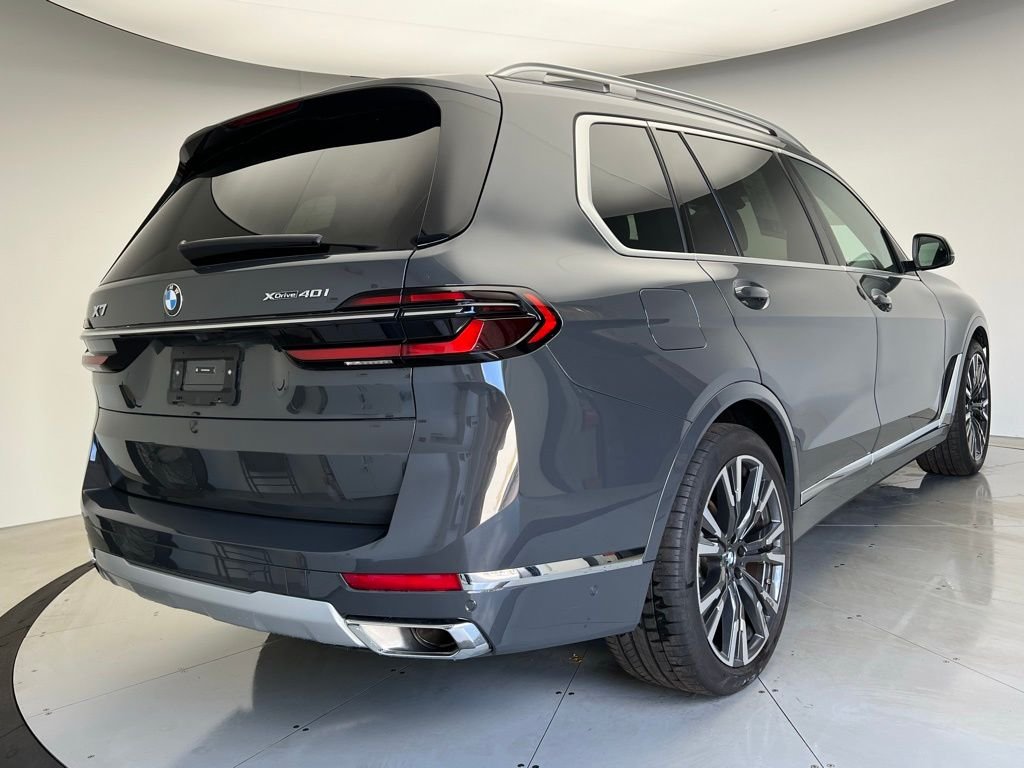 2025 Bmw X7 xDrive40i photo 3