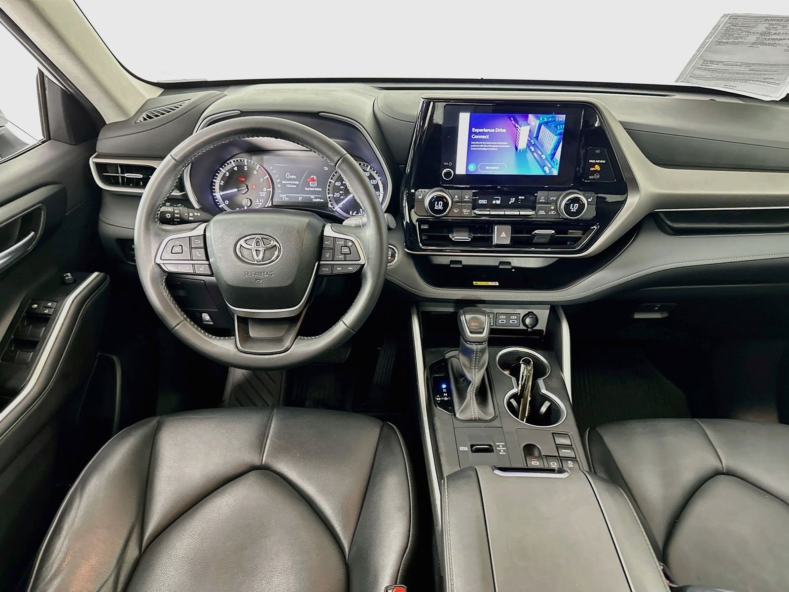 Used 2023 Pearl Toyota XLE image 23