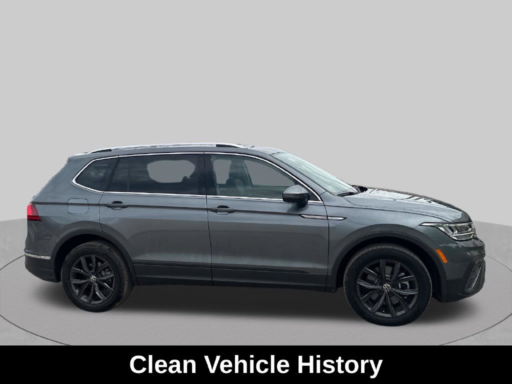 Used 2024  Volkswagen 2.0T SE image 5