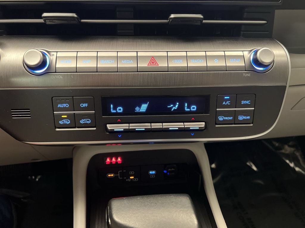 2025 Hyundai Kona SEL - Photo 18
