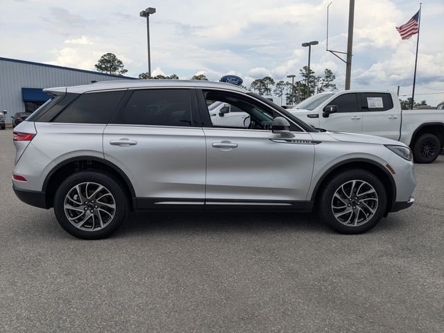 Used 2020 Silver Lincoln Standard image 3