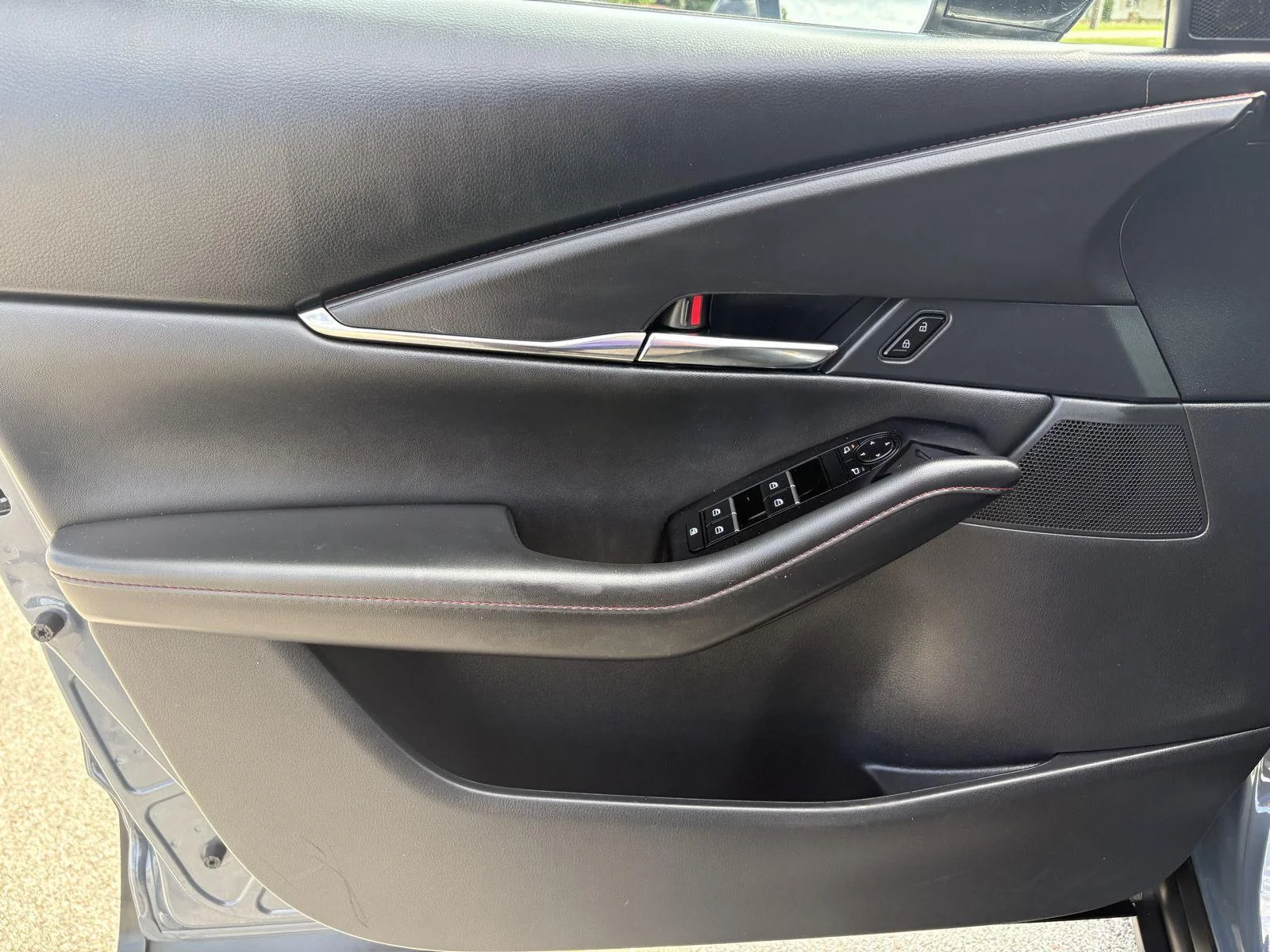 Used 2025 Polymetal Gray Metallic Mazda 2.5 S Carbon Edition image 28
