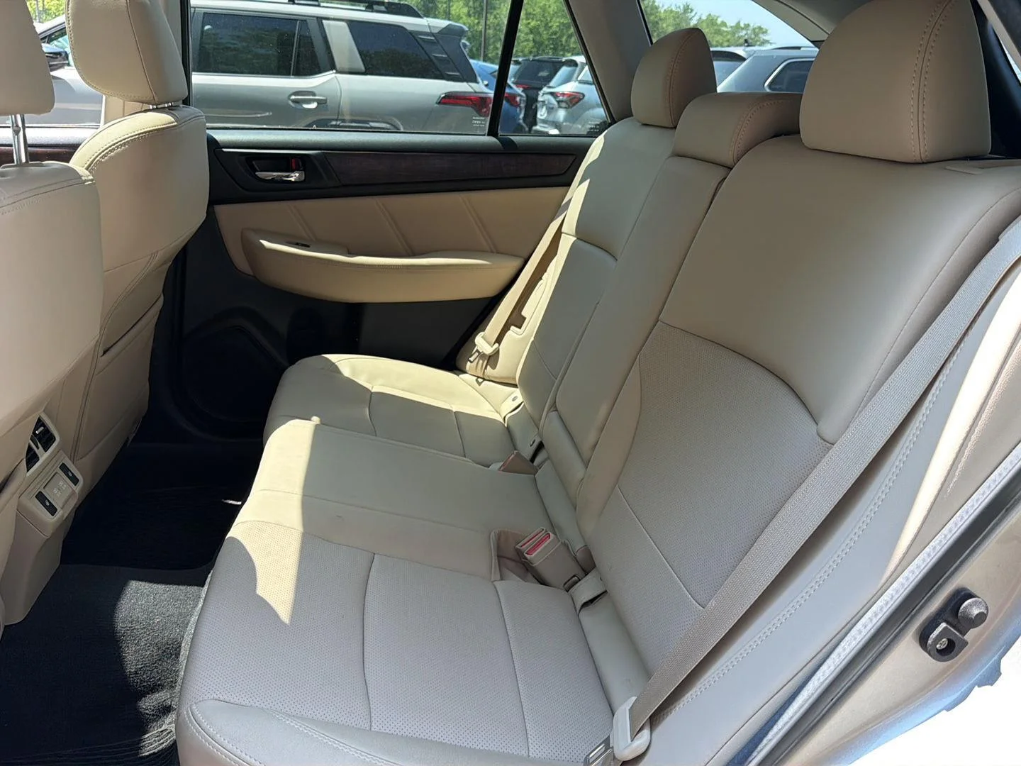 Used 2019 Tungsten Metallic Subaru Limited image 16