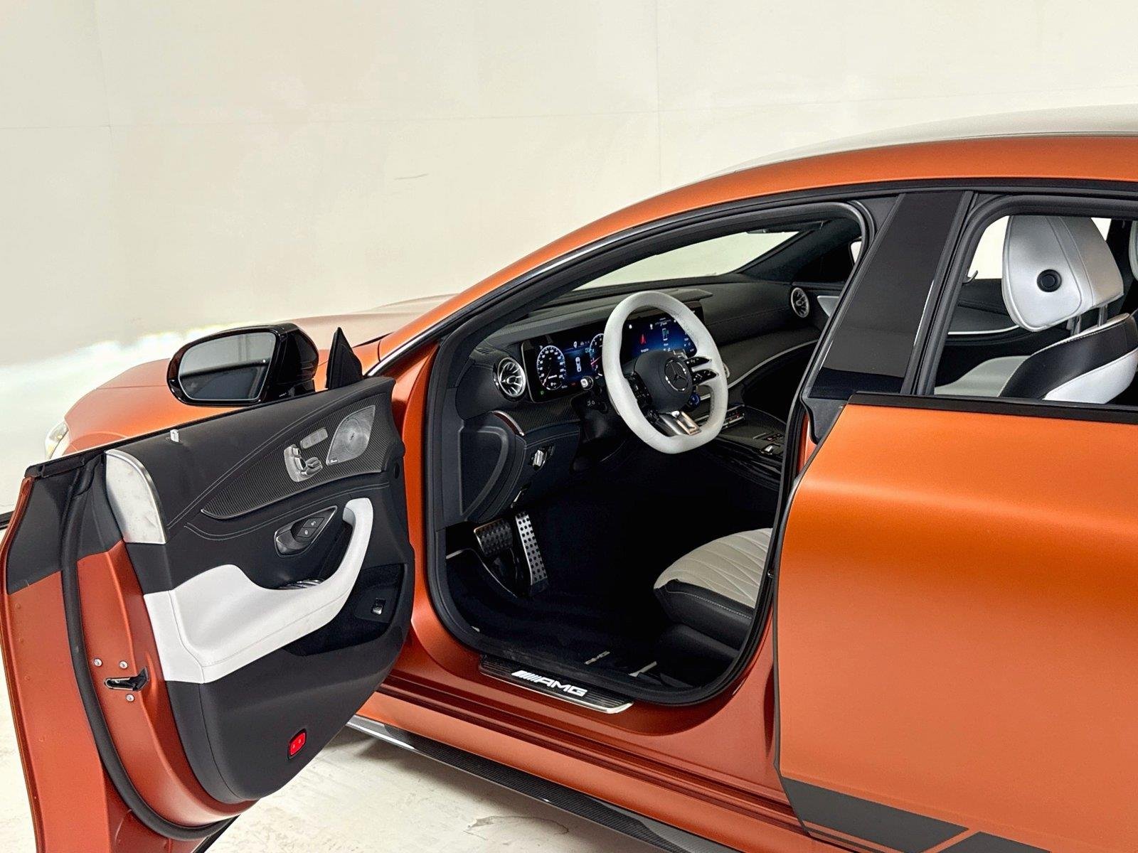 Used 2024 Manufaktur Copper Orange Magno Mercedes-Benz AMG® GT 63 S | Exclusive Color Combo image 12