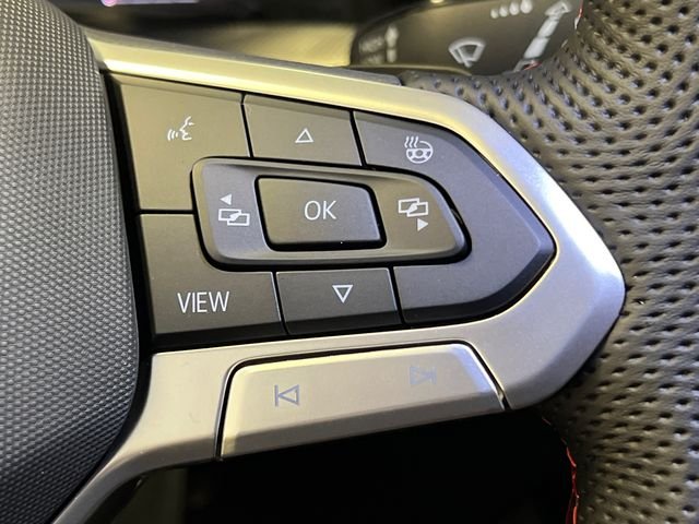 New 2026 Black Volkswagen 2.0T SE image 13