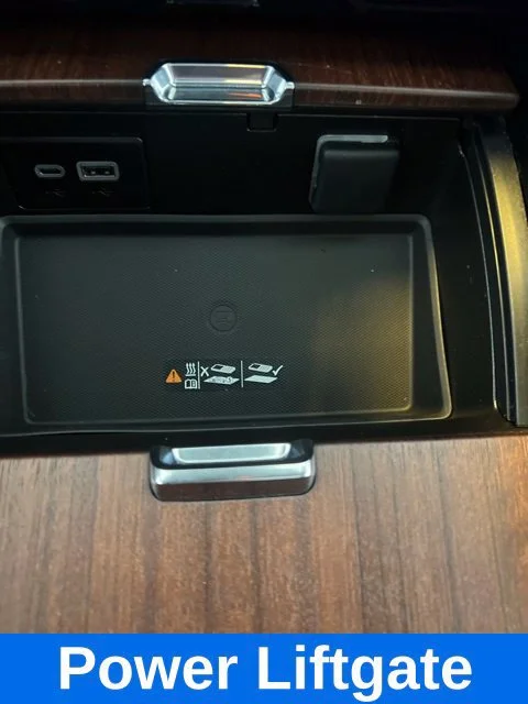 Used 2023 ONYX BLACK GMC Denali Ultimate image 24