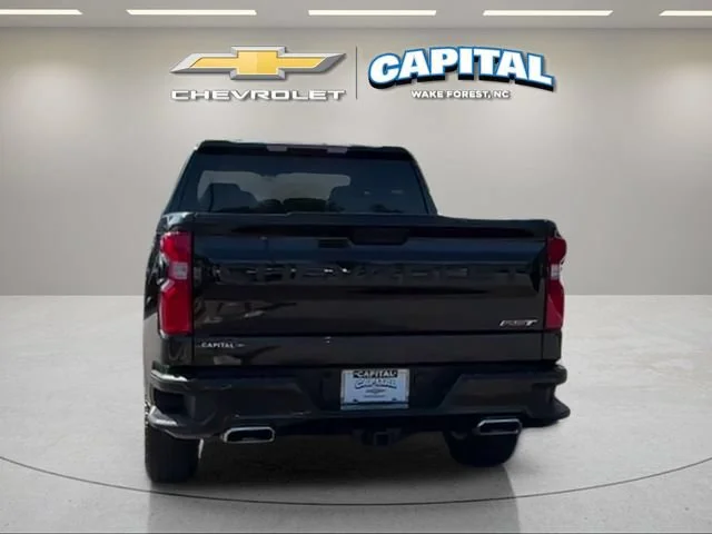 Used 2025 Black Chevrolet RST image 4