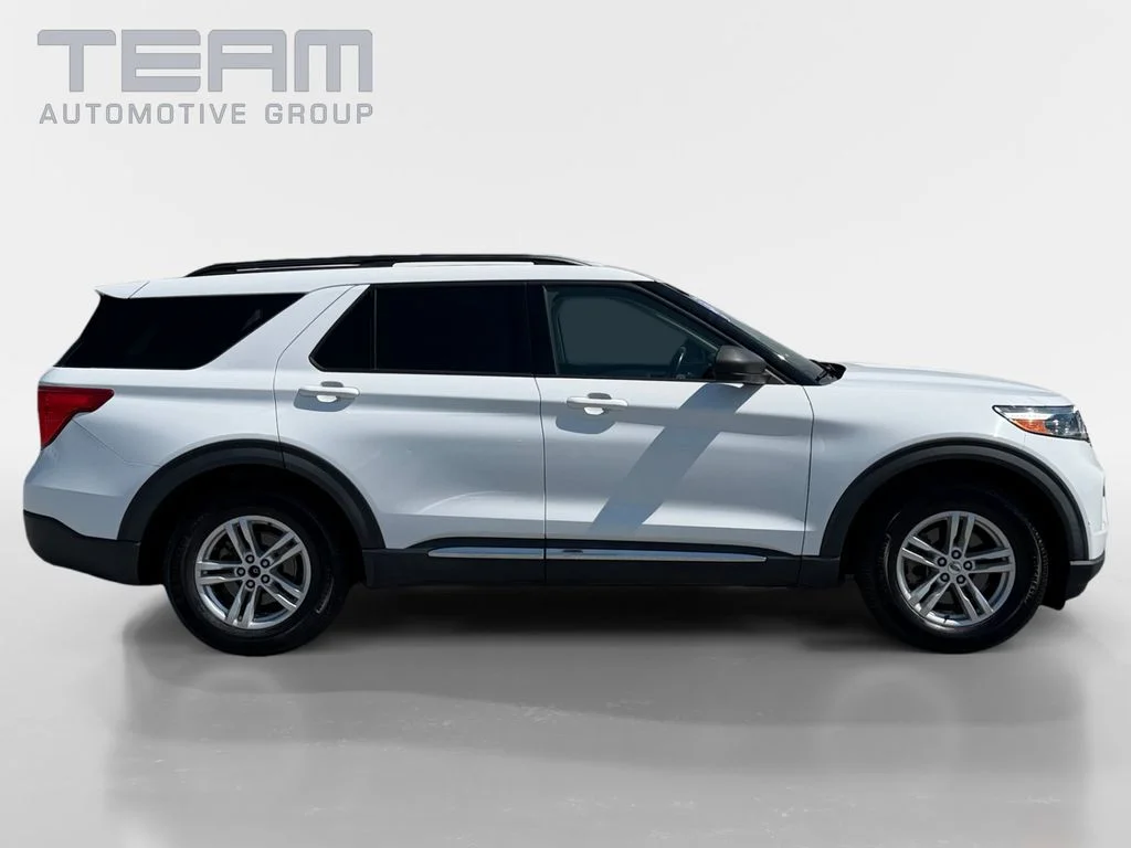 Used 2021 White Ford XLT image 8