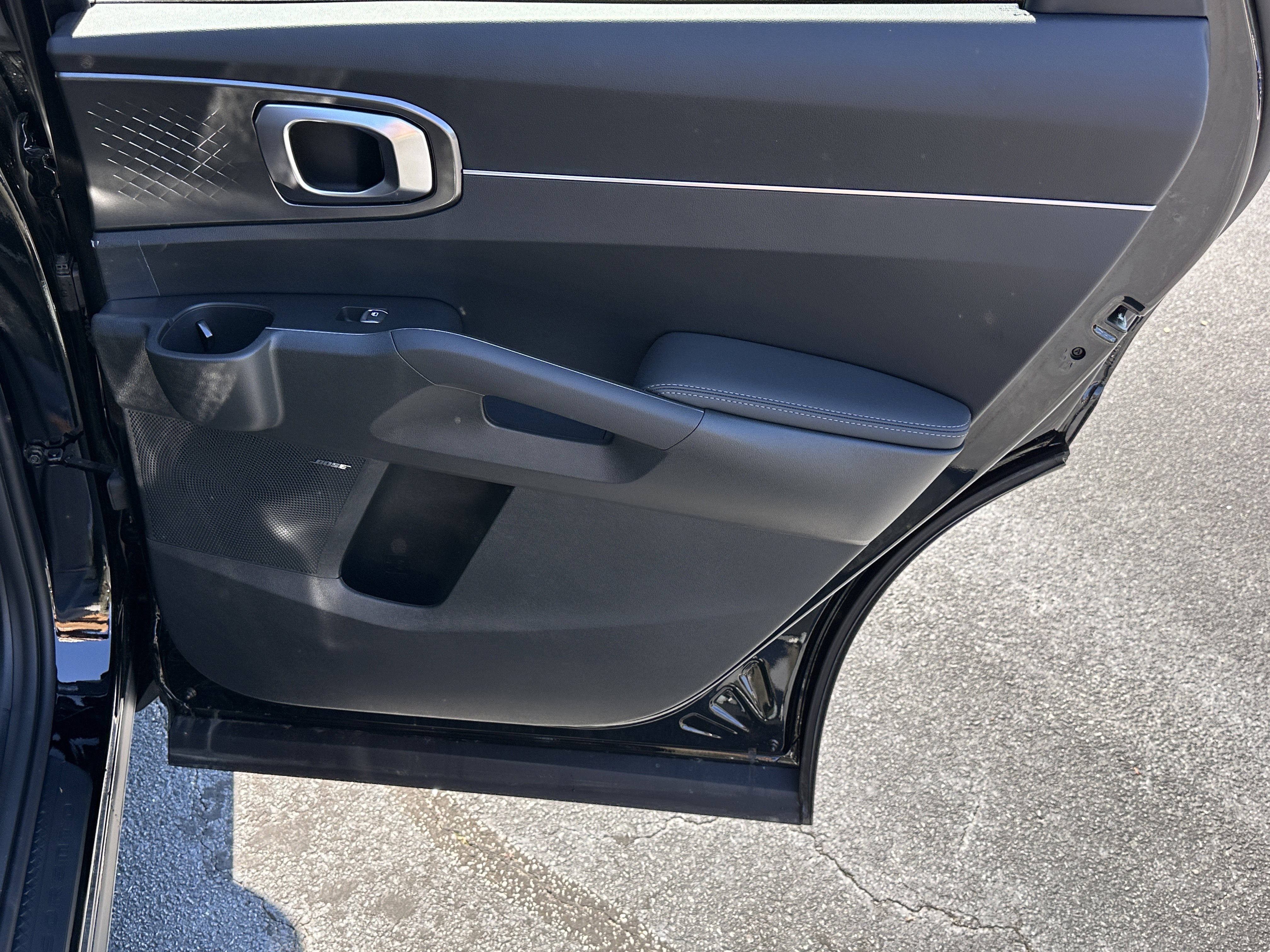 New 2026 Aurora Black Pearl Kia EX image 17