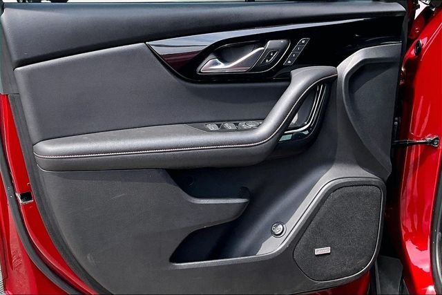 Used 2022 Red Chevrolet RS image 18
