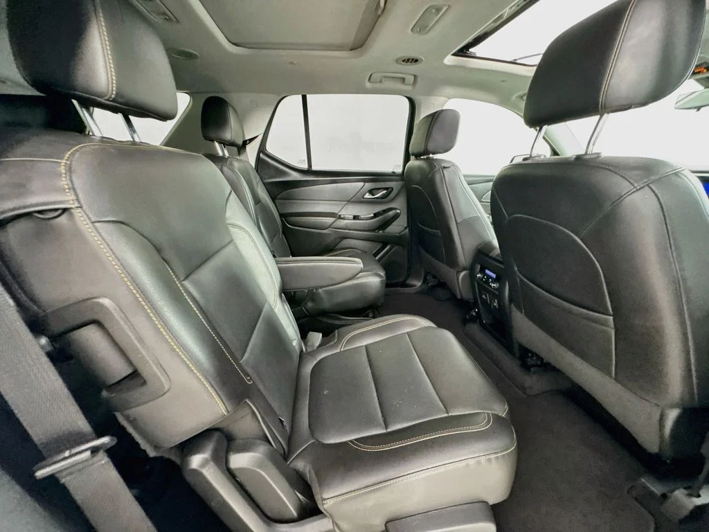 Used 2020 Summit White Chevrolet Premier image 37