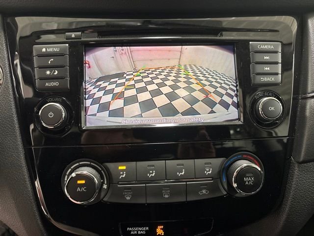 2018 Nissan Rogue SV - Photo 15