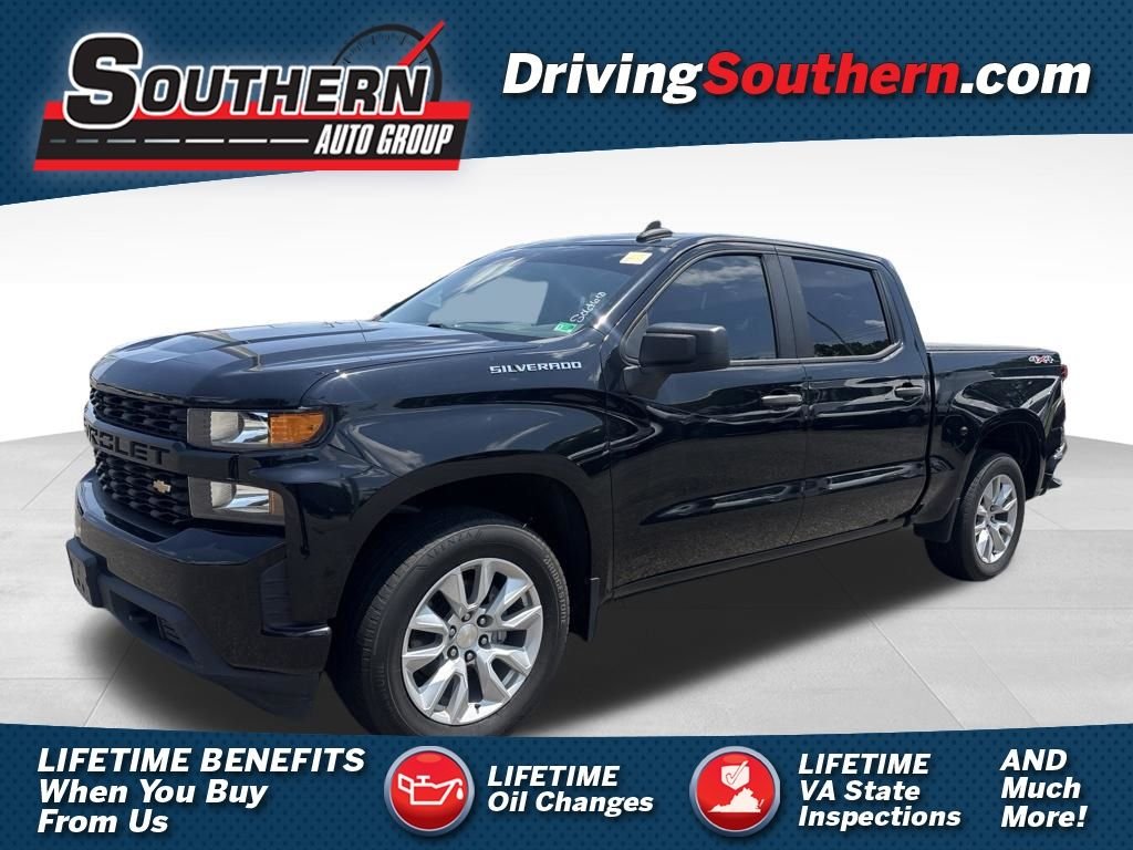 Used 2022 Black Chevrolet Custom image 1