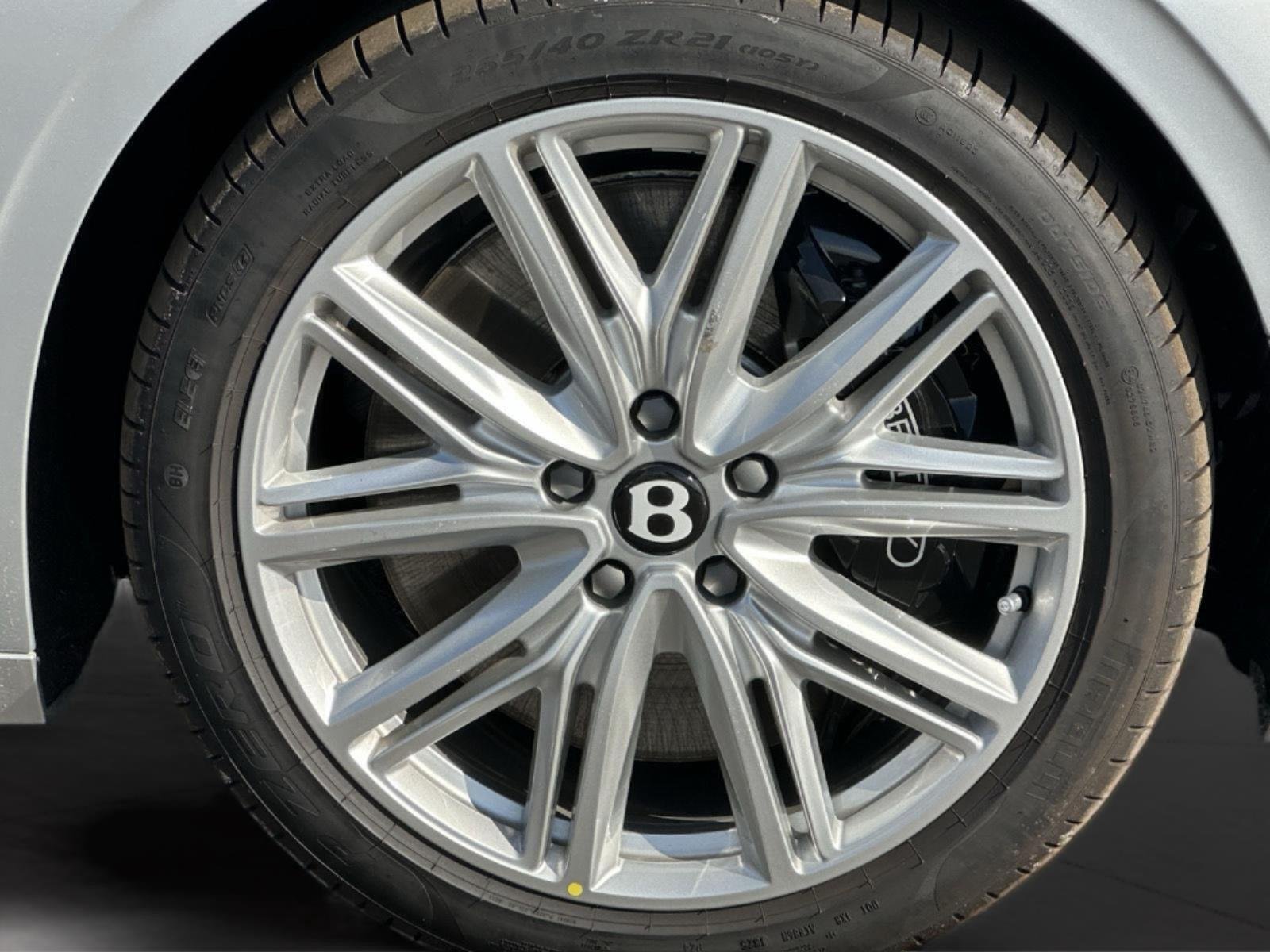 2026 Bentley Flying Spur - Photo 78