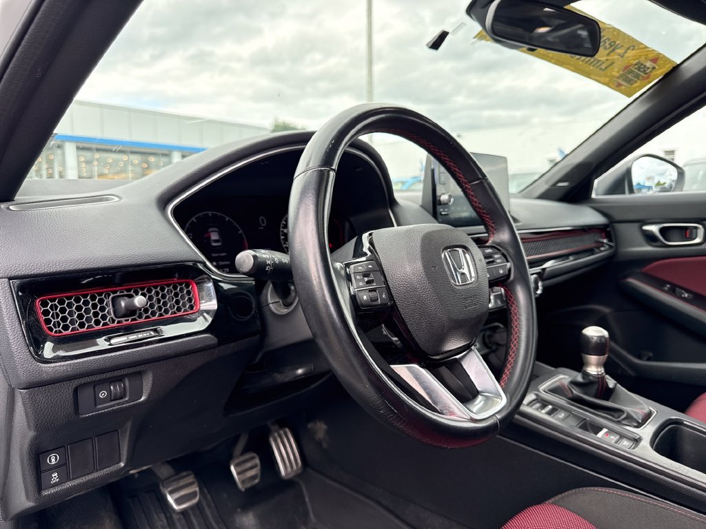 Used 2022 White Honda Si image 12