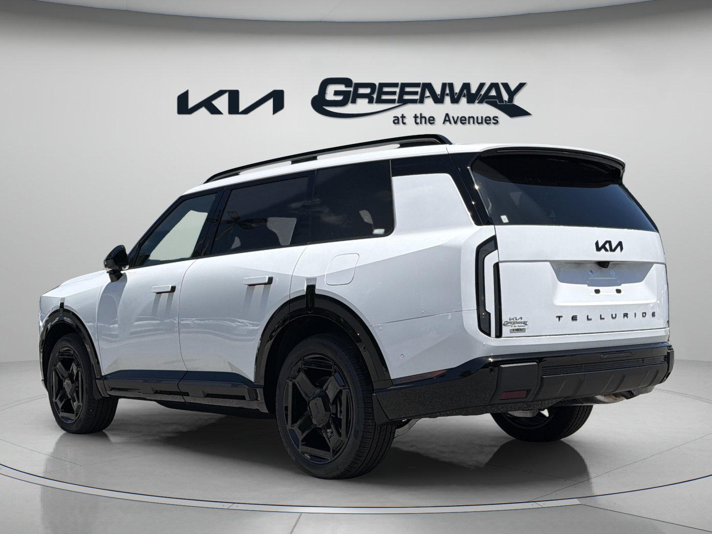 New 2027 Glacial White Pearl Kia X-LINE SX image 3