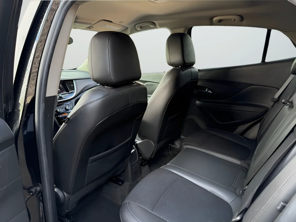 Used 2022 Black Buick Preferred image 19
