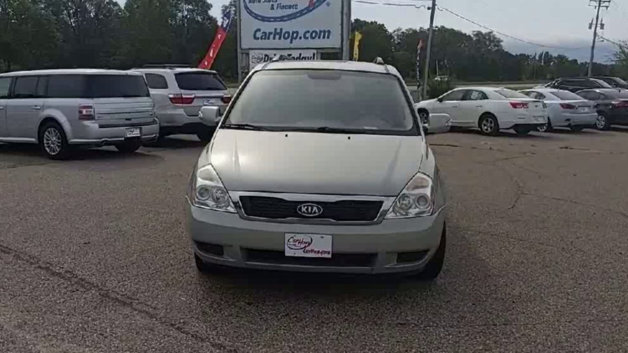 2012 Kia Sedona LX photo 4