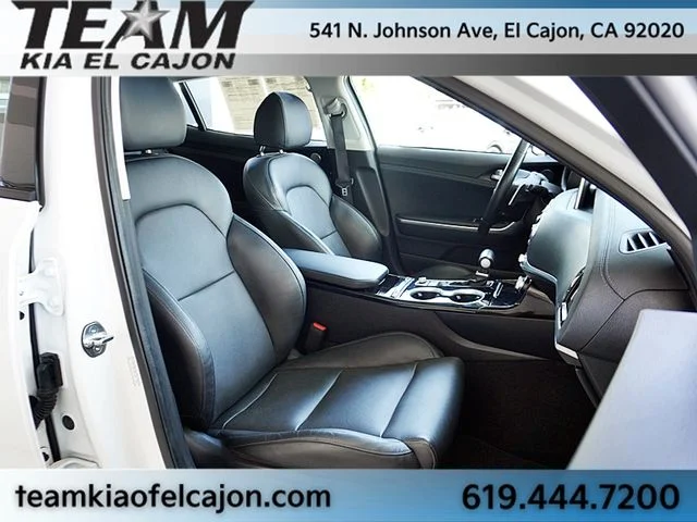 Certified Used 2018 White Kia Premium image 13