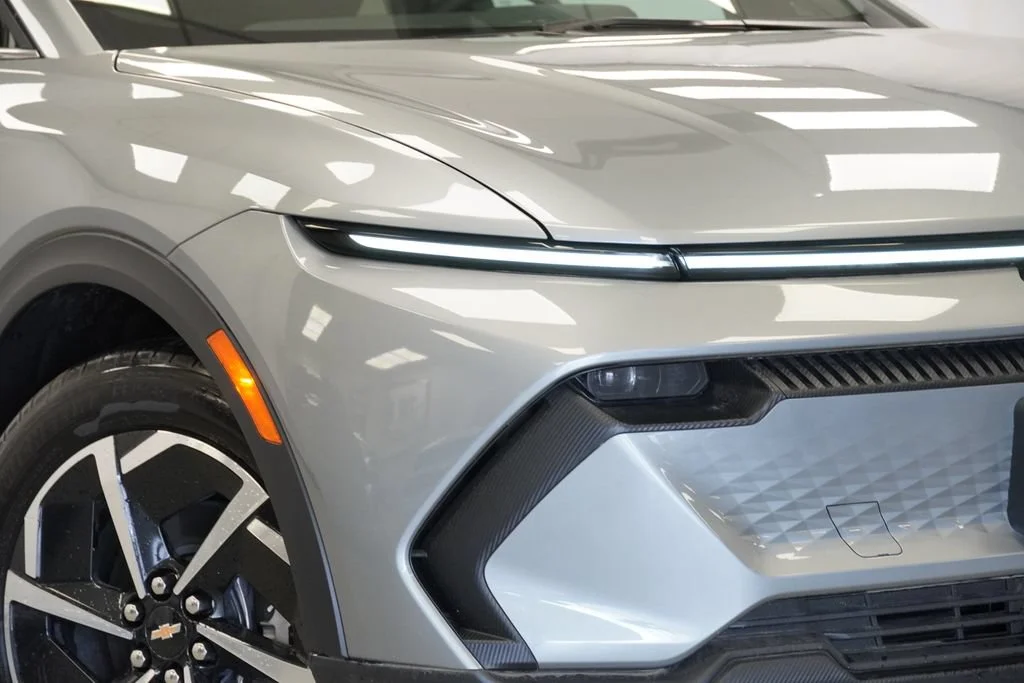 New 2026 Sterling Gray Metallic Chevrolet LT image 30