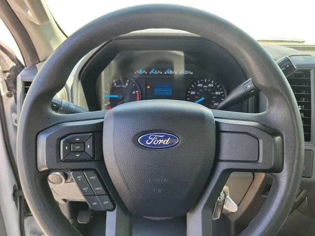 Used 2017 Oxford White Ford XL image 12
