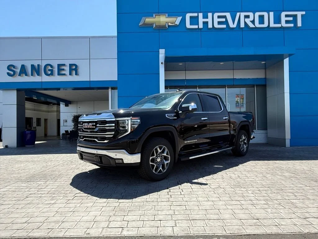 New 2026 Onyx Black GMC SLT image 2