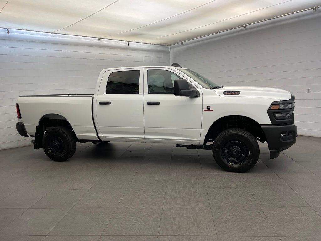 New 2026 Bright White Clear-Coat Exterior Paint RAM Tradesman image 2