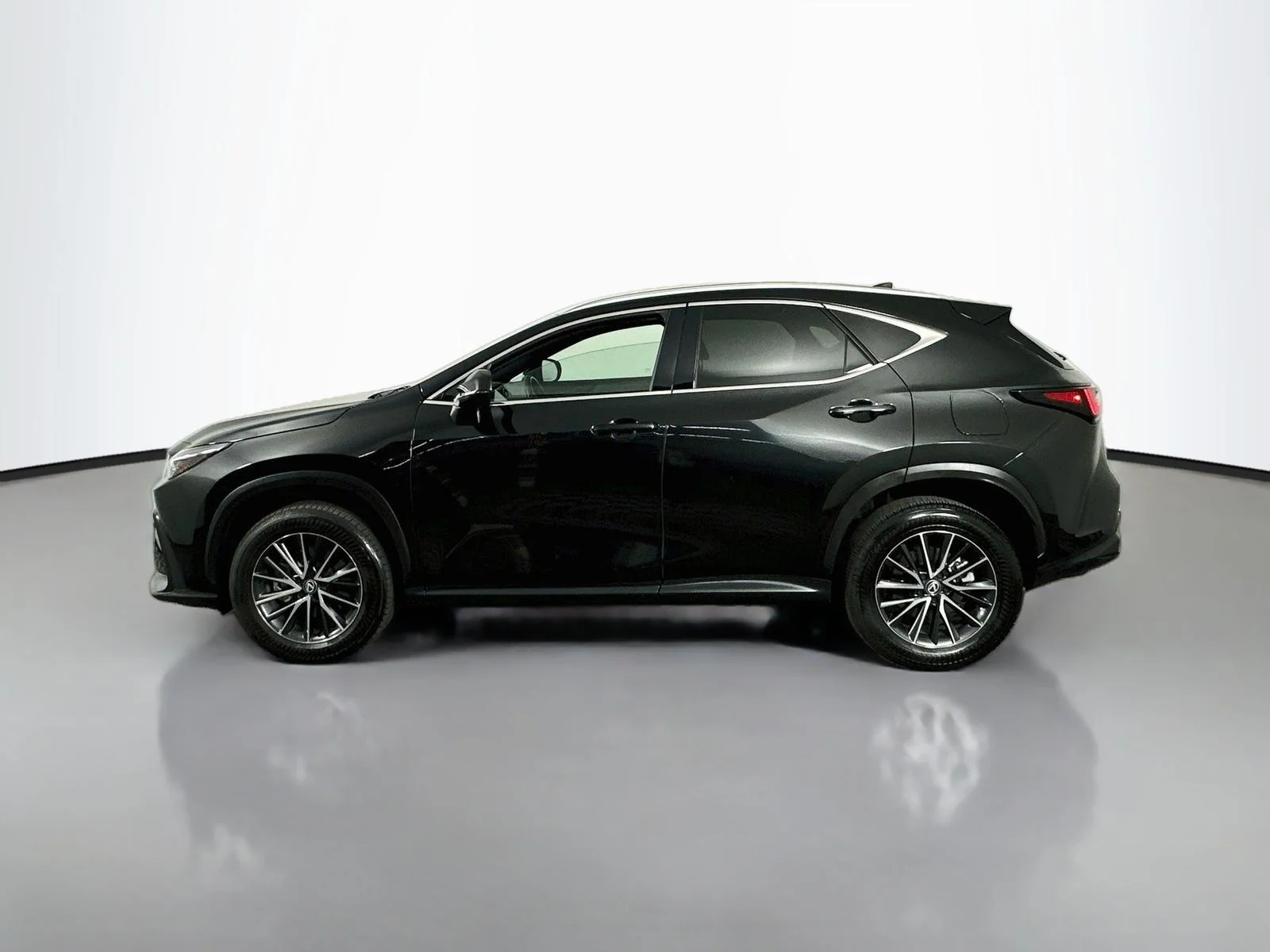 Used 2024 Caviar Lexus 350 Premium image 4