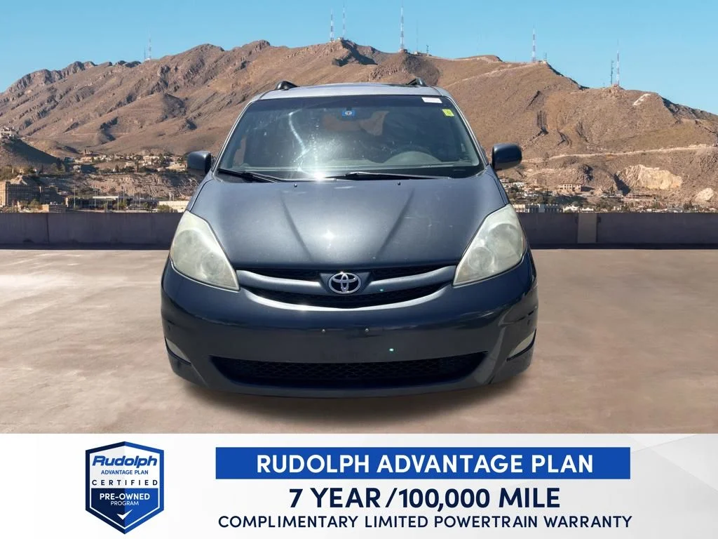 Used 2010 Blue Toyota XLE image 9