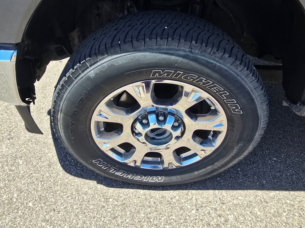 Used 2022 Carbonized Gray Metallic Ford LARIAT image 8
