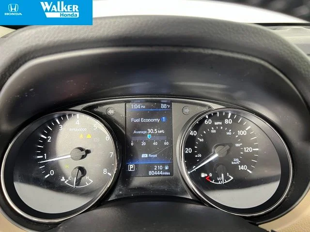 Used 2020 Blue Nissan SV image 21