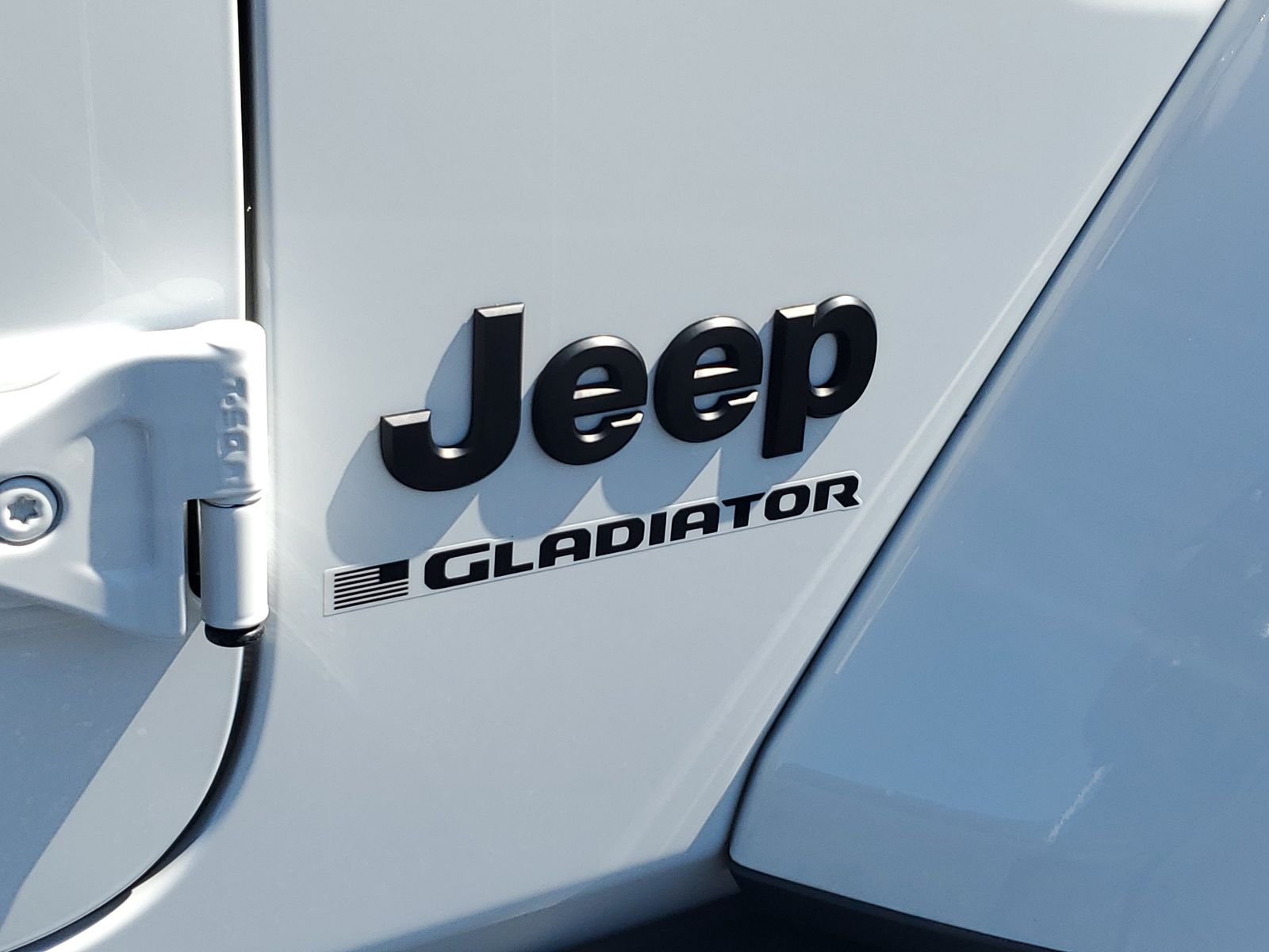 Certified Used 2023 White Jeep High Altitude image 5