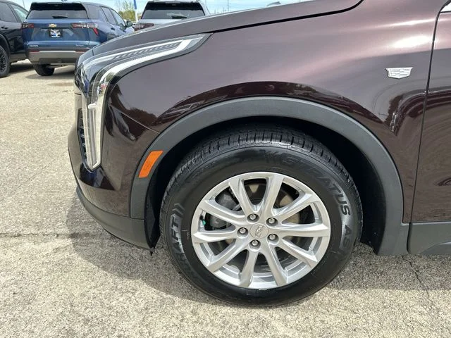 Used 2021 Red Cadillac Luxury image 36