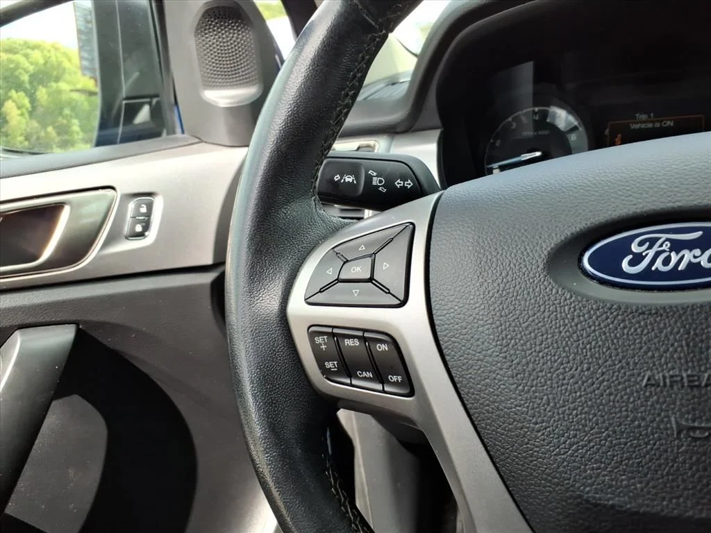 Used 2021 Blue Metallic Ford XLT image 20