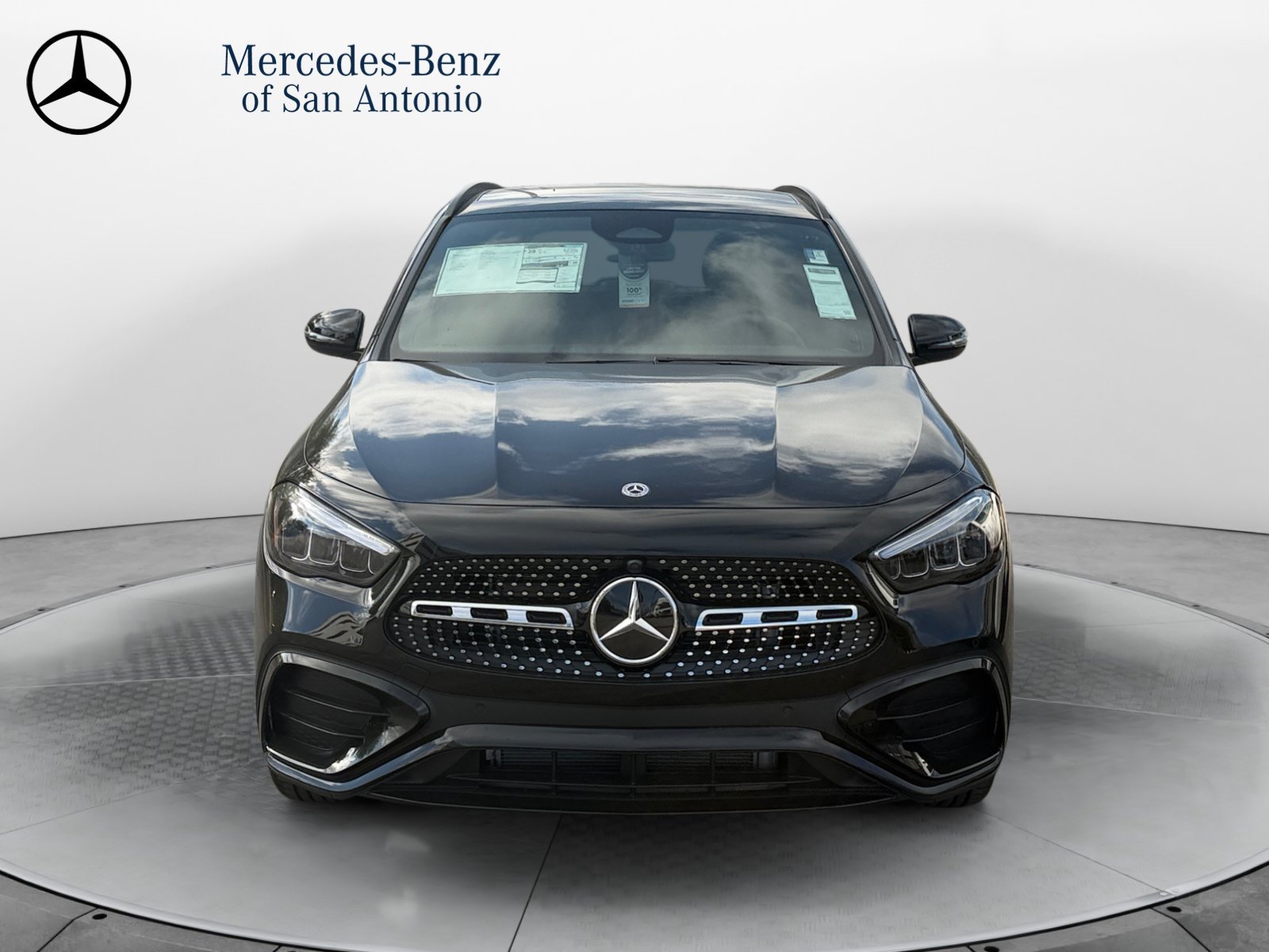 New 2026 Cosmos Black Metallic Mercedes-Benz GLA 250 image 27